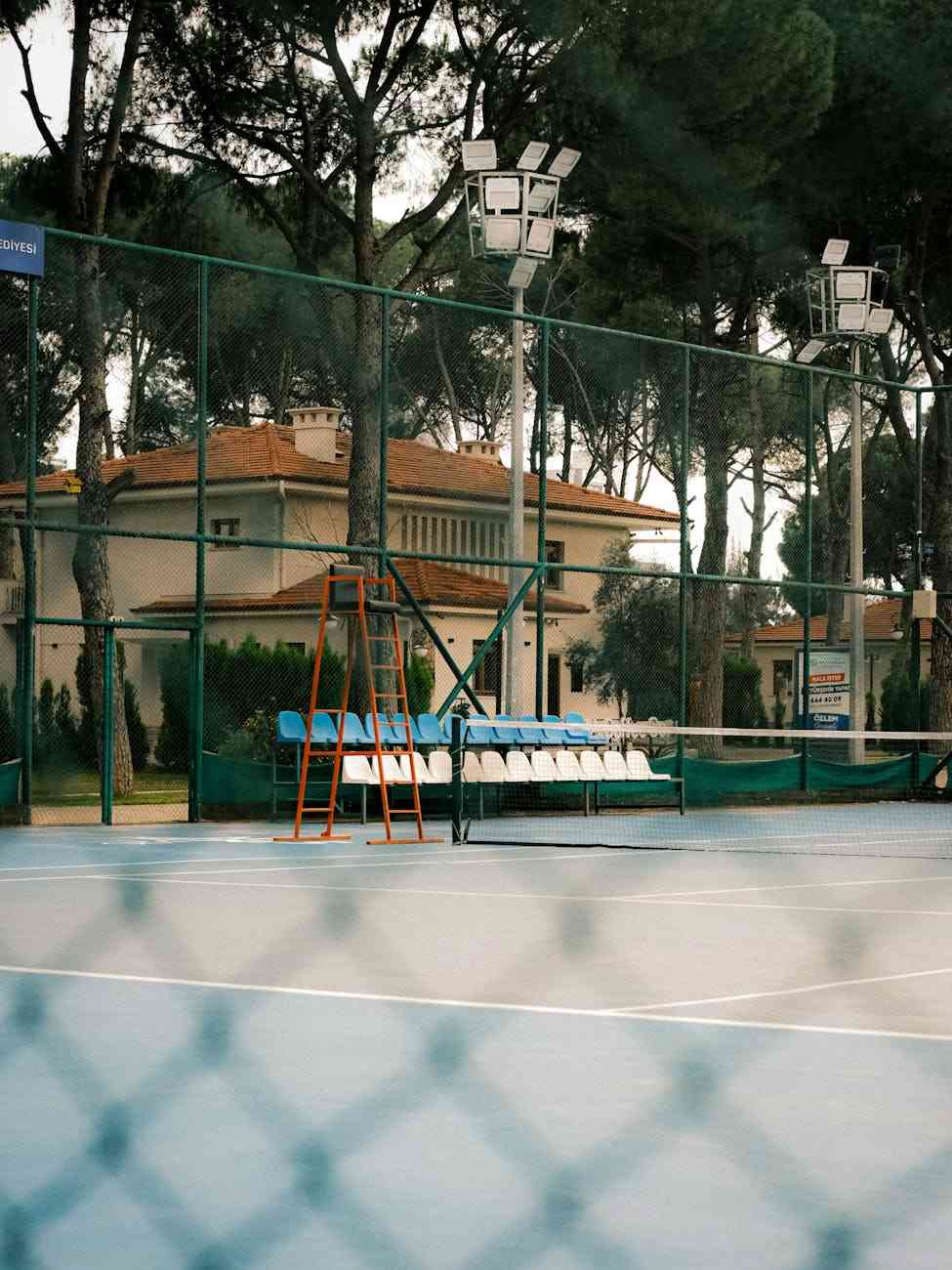 在线博弈新篇章_深度剖析壹号娱乐平台的用户体验与风险防范